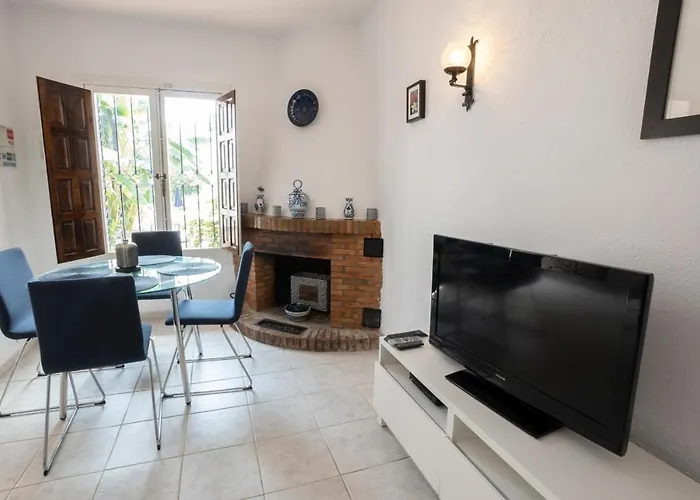 Nueva 71 Menyber Semesterbostad Nerja