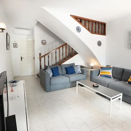 Holiday home Nueva 71 Menyber *